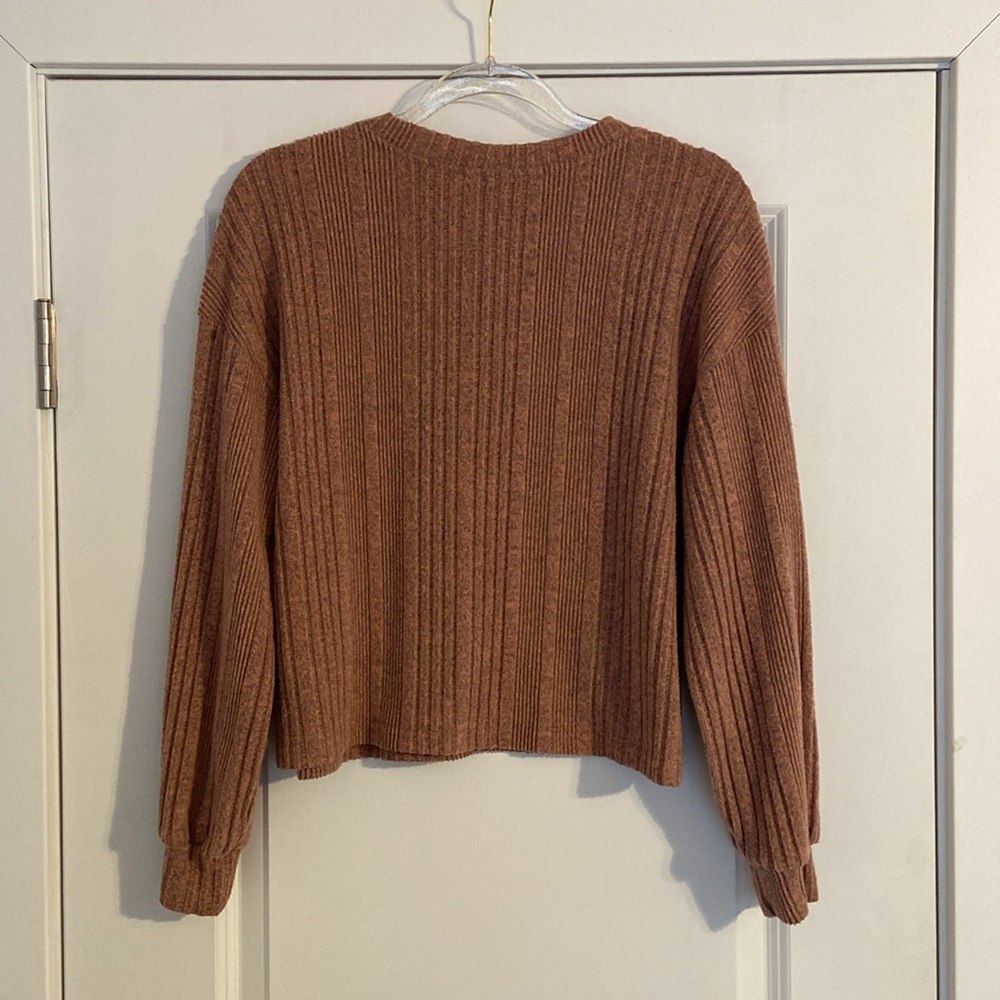 SHEIN Dusty Rose Ribbed Crop Top - Picture 2 of 3